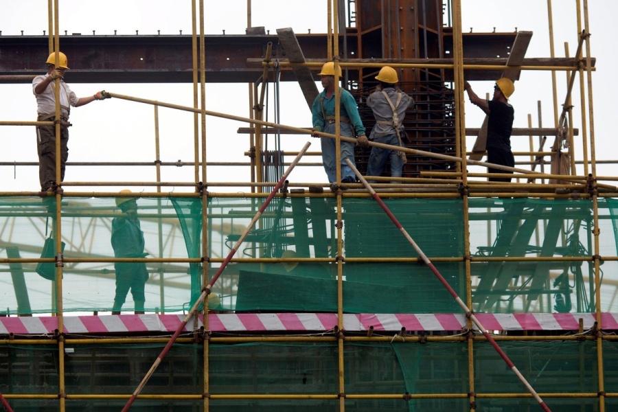 Se desplomó el empleo otra vez pese a la desaceleración y las suspensiones se dispararon al nivel más alto desde la pandemia