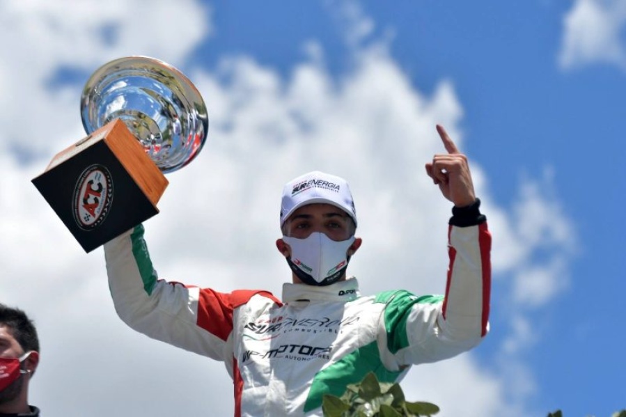 Detienen a piloto de TC pista con pedido de captura por un robo