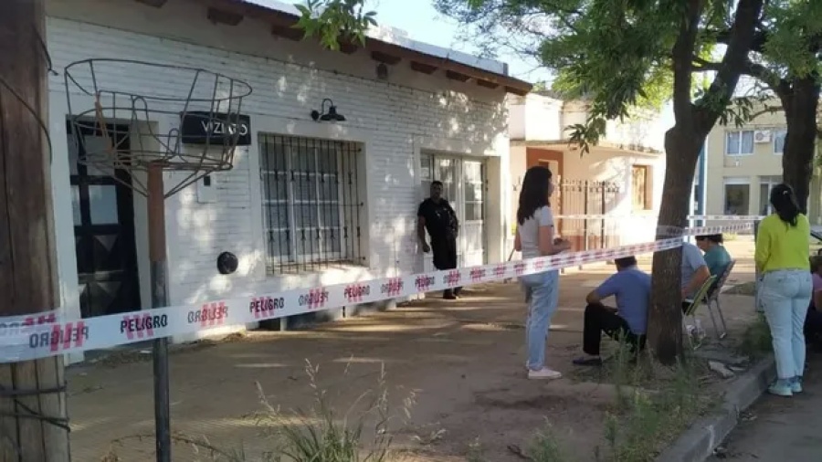 No pagaba el alquiler desde agosto, la fueron a desalojar y encontraron su cuerpo devorado por sus perros