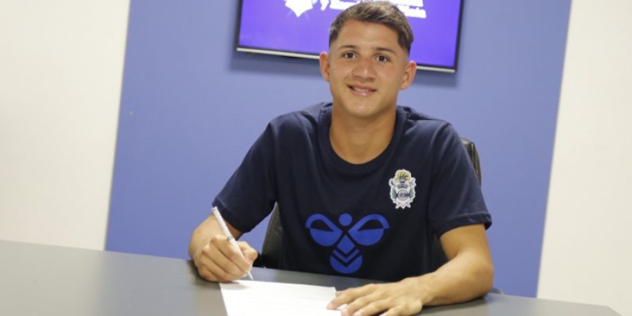 Franco Torres renovó su vínculo con Gimnasia