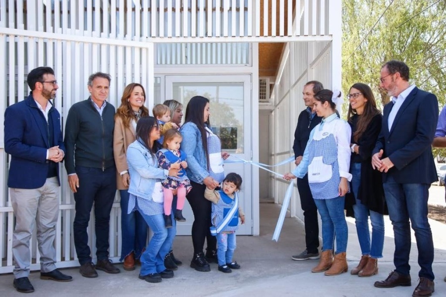 Victoria Tolosa Paz participó de la inauguración del nuevo Centro de Desarrollo Infantil en Carlos Casares