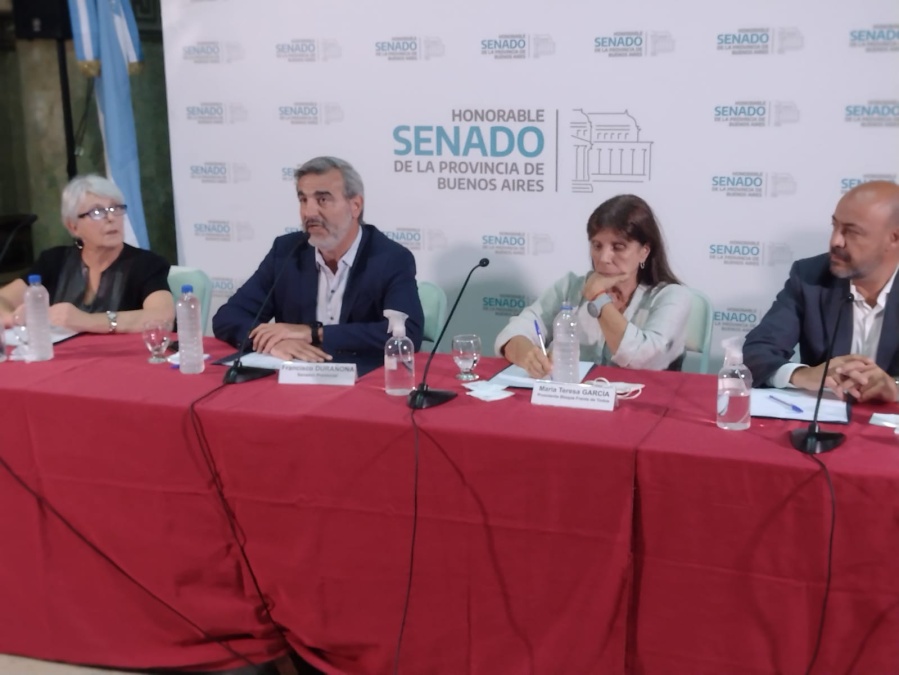 Con el guiño de Feletti, avanza un proyecto para darle más poder a los municipios en el control de precios