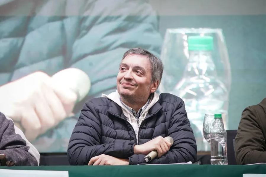 El bloque de diputados del oficialismo consiguió dictamen de mayoría para blindar Aerolíneas Argentinas