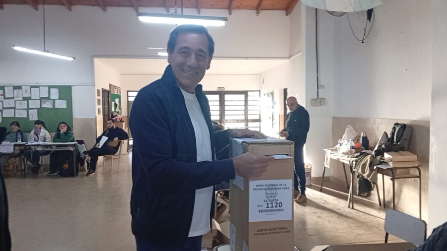 Garro emitió su voto sobre el cierre de las elecciones este domingo: ”Es importante discutir problemas de la provincia”