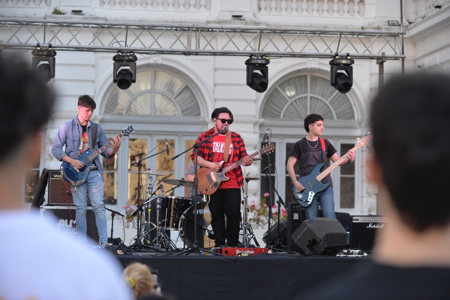 La Plata se llenará de rock y pop con cuatro recitales gratuitos este sábado
