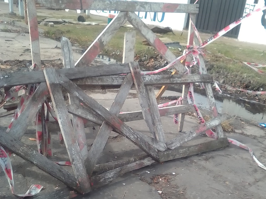 En Altos de San Lorenzo piden que arreglen una calle con urgencia