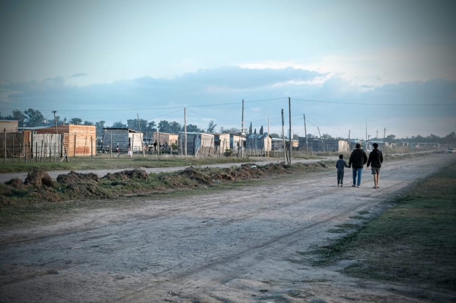 Un estudio reveló que más de 200 mil platenses viven en asentamientos