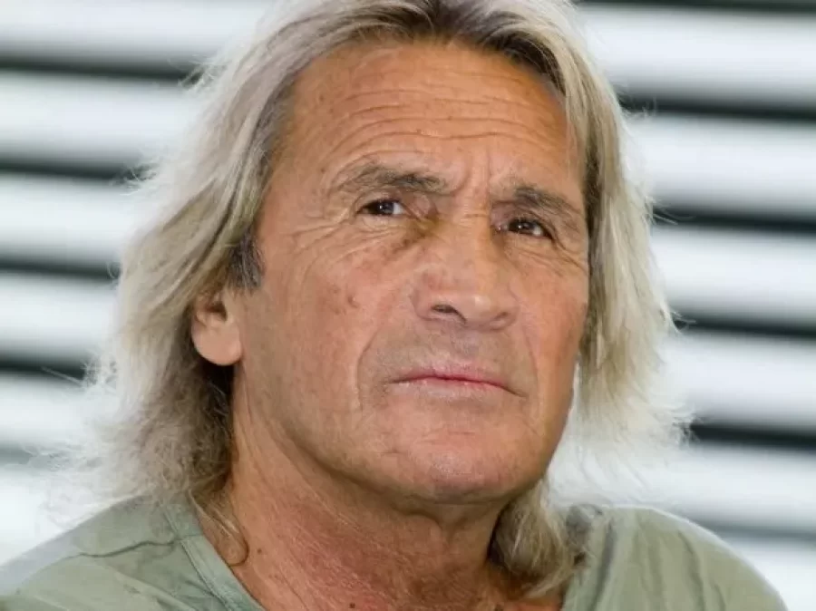 El Loco colgó los guantes para siempre: murió Hugo Gatti