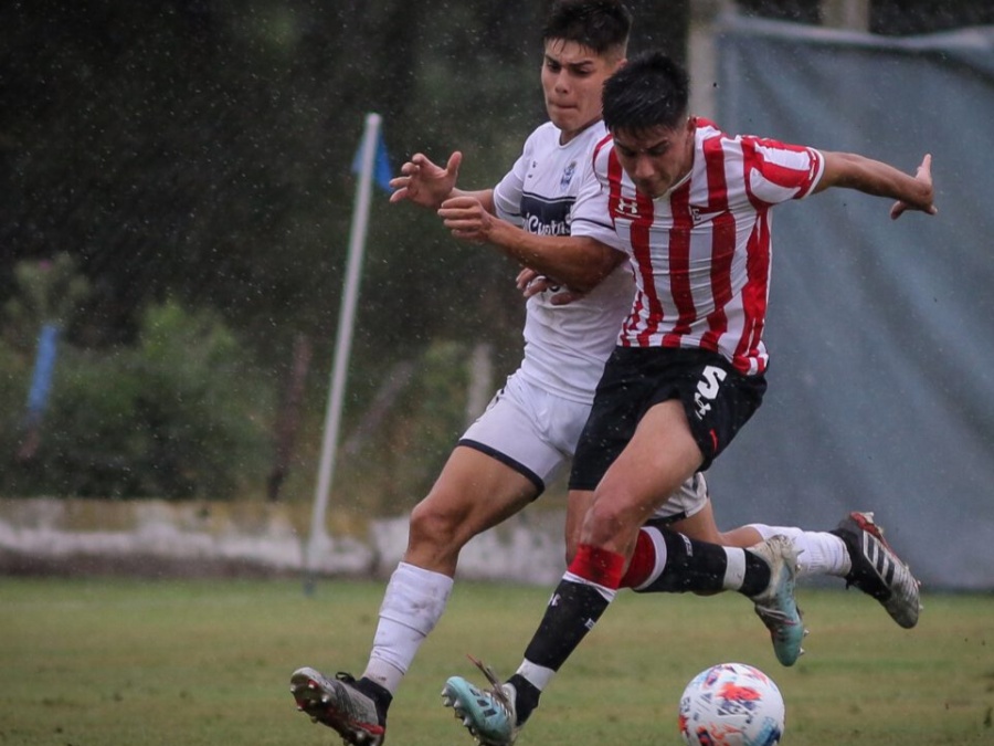 La joya que quiso Estudiantes y se llevó Gimnasia: ¿Cómo fue el arribo de Benja Domínguez y por qué eligió al Lobo? 