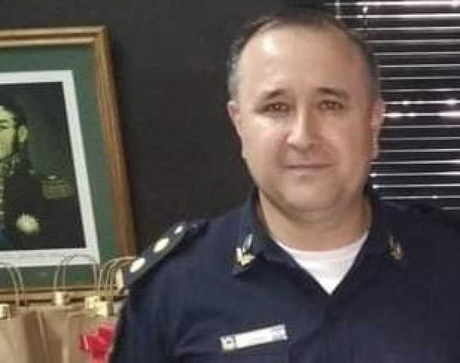 Denunciaron al comisario platense Alejandro Morinigo por perseguir y armar causas contra el nieto del Pata Medina