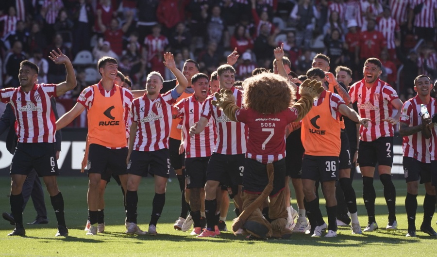 Milagro y dilema: Barracas le dio una mano al Pincha para clasificar a playoff y se estira el suspenso por Domínguez