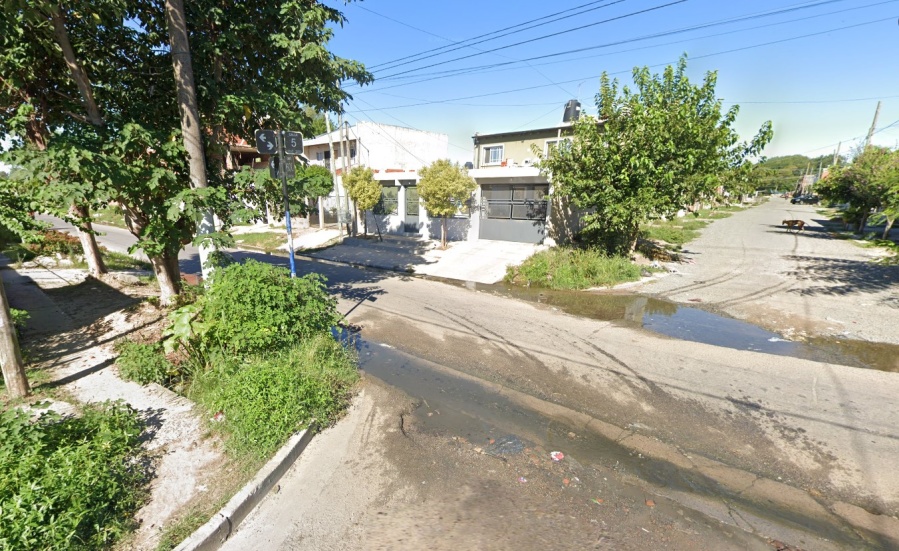 Allanaron una casa de Barrio Aeropuerto por el robo a una vecina y descubrieron un búnker narco