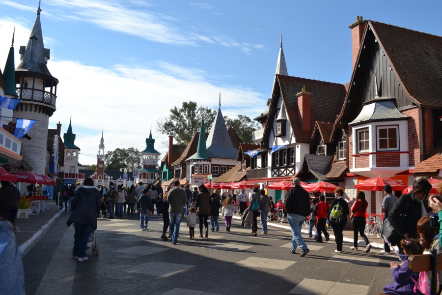 El municipio platense renovó la agenda de actividades para el fin de semana