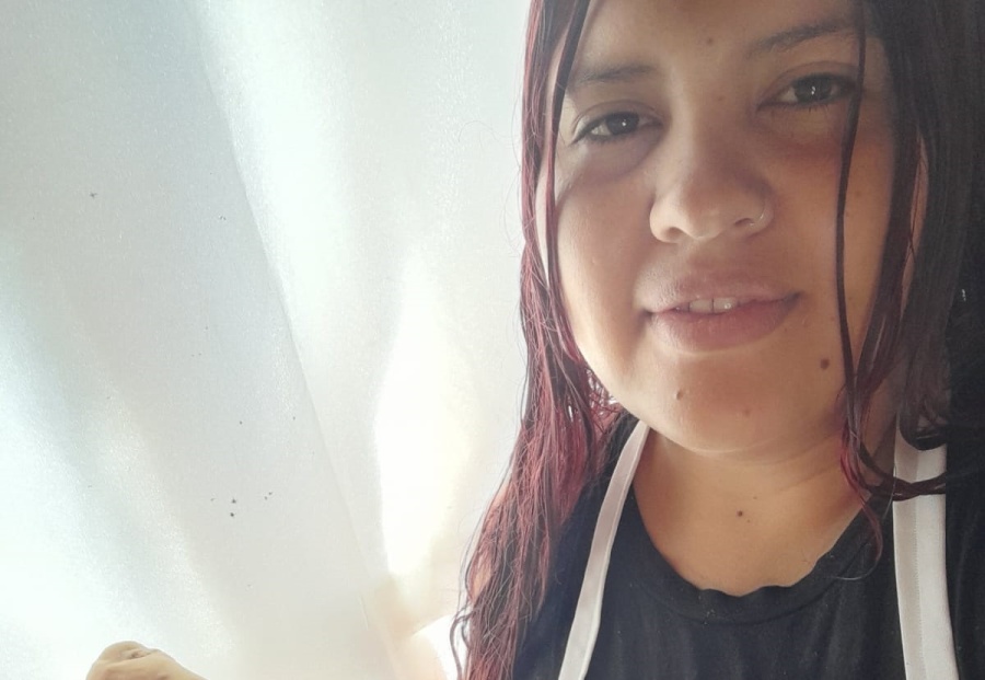 Vendía pan casero con su cuñada en La Plata, sufrió una despedida dolorosa y volvió al ruedo con un pedido especial