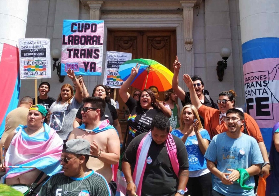 El Senado convirtió en ley el cupo laboral travesti trans en la administración pública