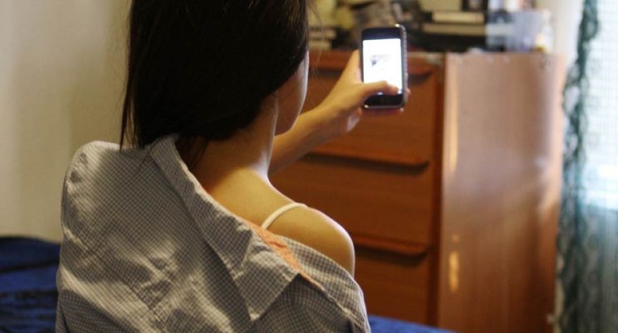 Se peleó con su pareja en Santiago del Estero y cuando volvió a La Plata comenzó a difundir sus fotos íntimas