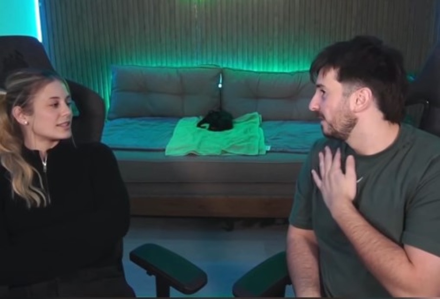 La desafortunada reflexión del streamer Kecha: “Prefiero que mi novia se mantenga joven”