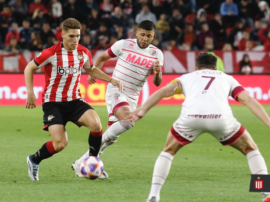 El Pincha se recuperó: derrotó a Lanús y todavía sueña con las copas