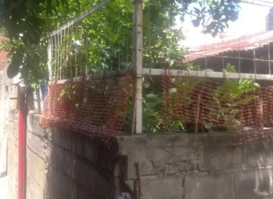 Un nene de 12 años se electrocutó, los abuelos intentaron ayudarlo y fallecieron los tres