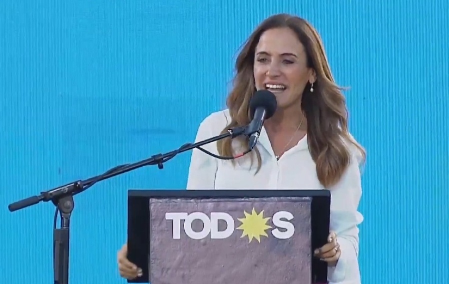 Tolosa Paz en el cierre de campaña del Frente de Todos: ”Pondremos la Argentina de pie y la Provincia en marcha”