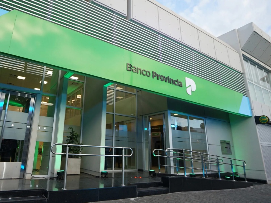 Las sucursales del Banco Provincia cambian su horario de atención para no exponer a los clientes a las altas temperaturas