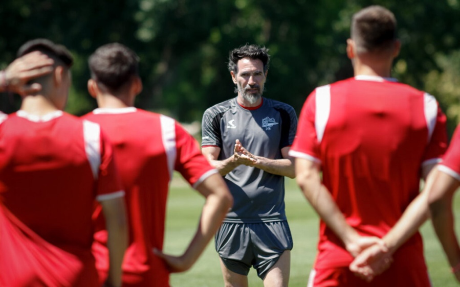 Con plantel completo a disposición, Estudiantes espera por la final de la Copa Argentina