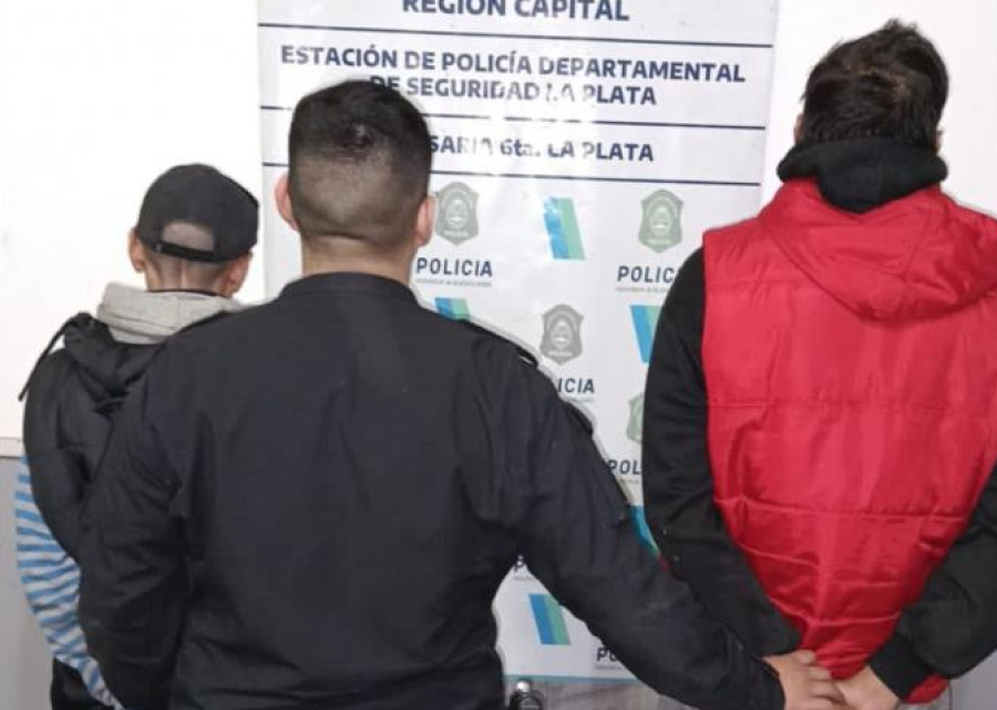 Cayeron dos delincuentes que se dedicaban a robar motos en La Plata