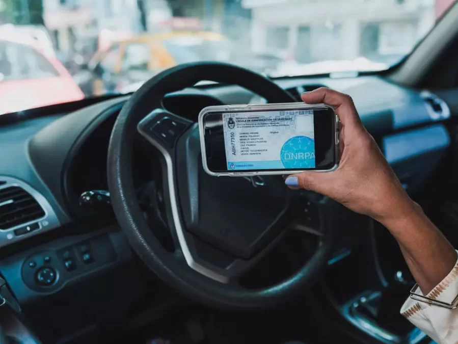 Confirmaron desde cuándo no será necesaria la cédula azul para manejar