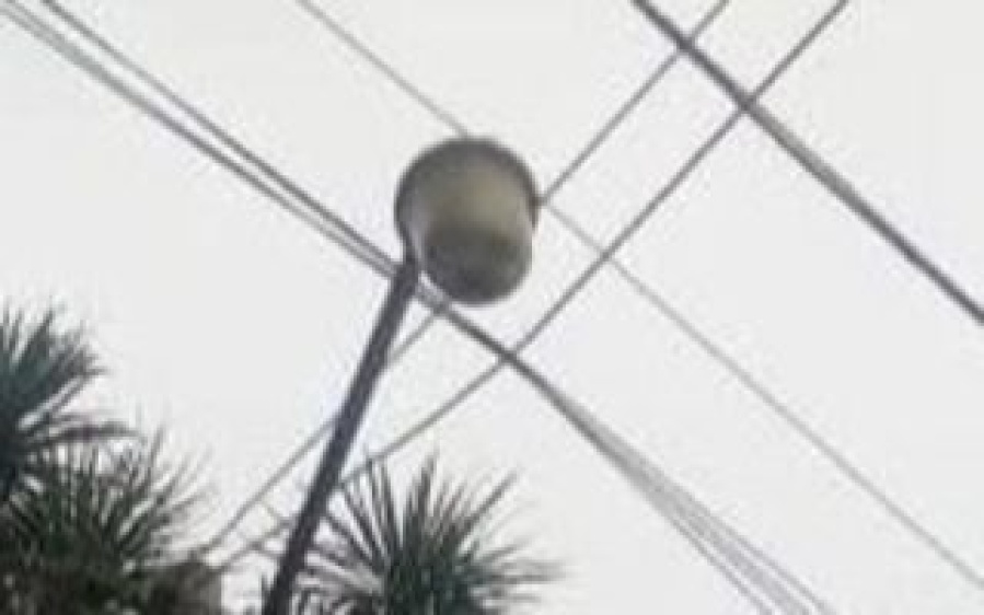 Vecinos de la “zona roja” platense reclaman por las luminarias