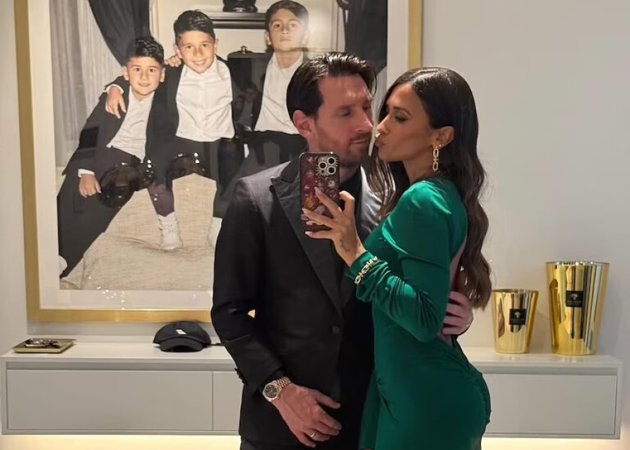 El vestido de Antonela Roccuzzo que recibió una inesperada reacción de Victoria Beckham: ”Besos”