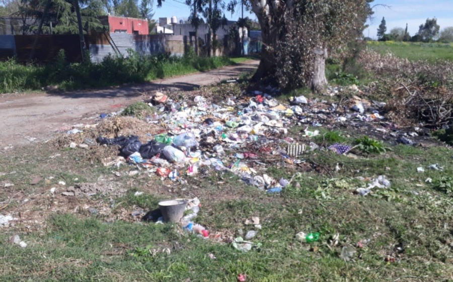 Un basural a cielo abierto preocupa a los vecinos de Villa Elvira