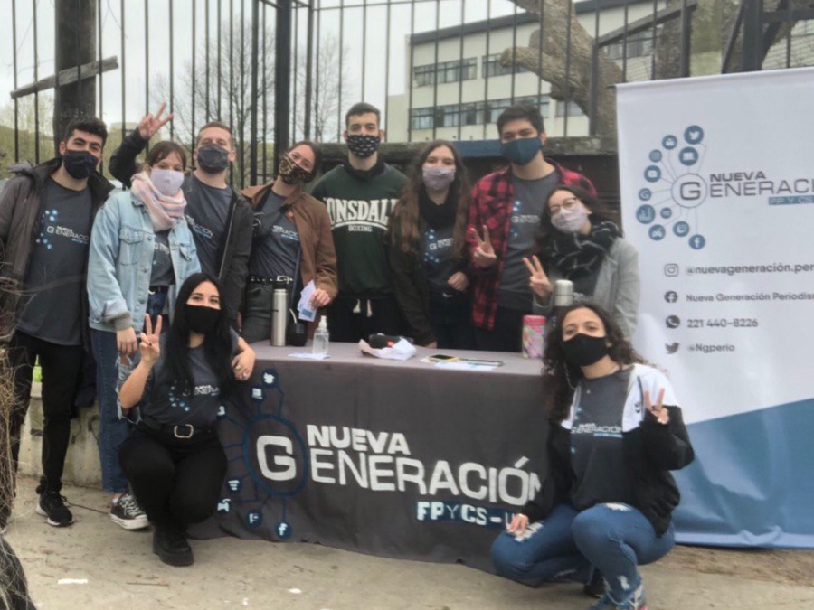 Quiénes son ”Nueva generación”, la agrupación que violentó al Centro de Estudiantes de Periodismo: ”Reviven la peor política”