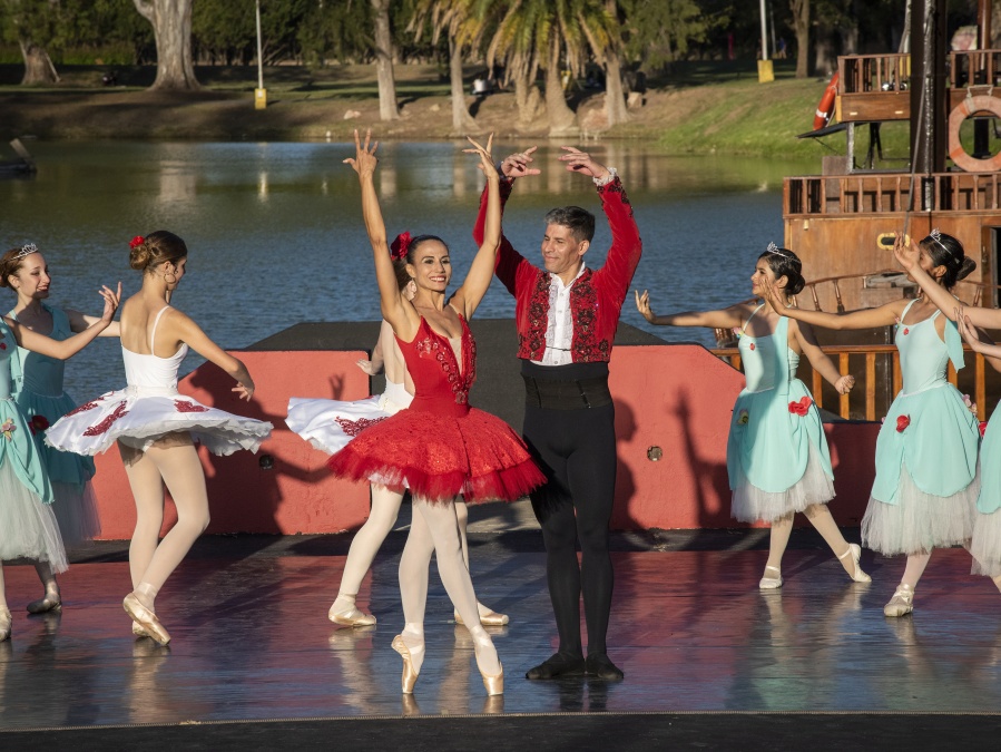 Visitas guiadas, cine, teatro y danzas: la agenda de actividades para disfrutar este finde en La Plata