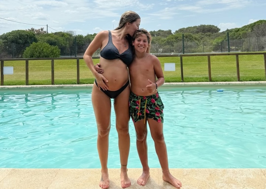 A Jimena Barón no le va el ”gender reveal” pero Momo insistió: ”Haremos alguna pedorrada”