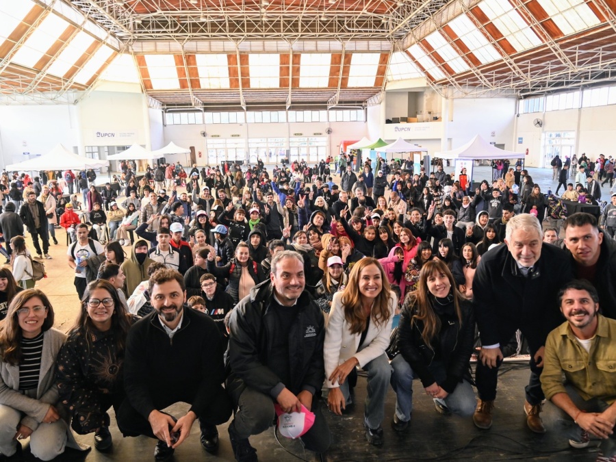 Se realizó el primer encuentro anual de Envión en La Plata donde participaron más de 500 jóvenes