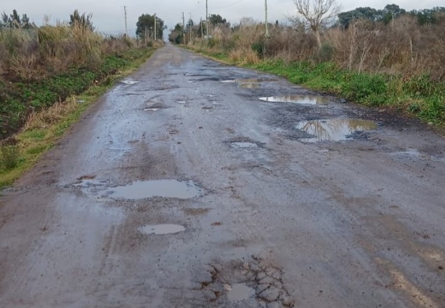 “No podemos vivir así”: Vecinos reclaman por el estado crítico de la Avenida 610
