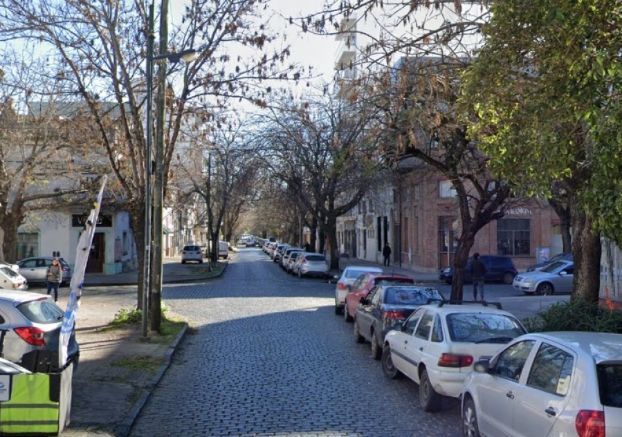 En 9 y 41 se quejan por una luminaria que no funciona