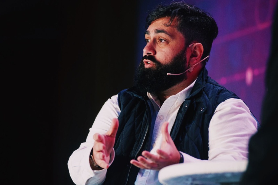 Un platense es el ”rey” del ahorro y su Fintech pisa fuerte: ”Podés invertir con 100 pesos y la cuenta se abre en 5 minutos”