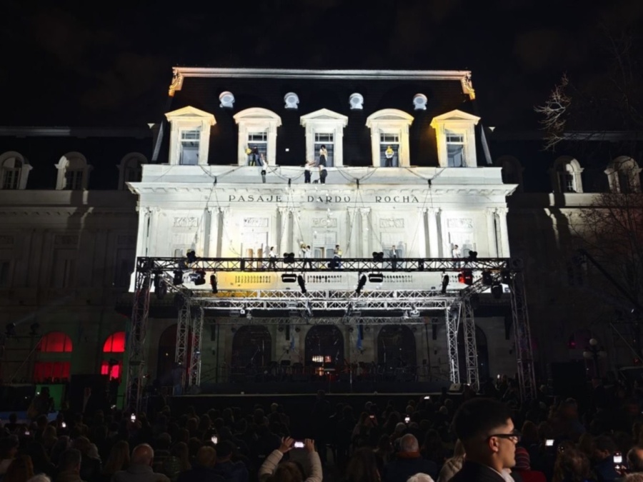 Julio Alak encabezó la reinauguración del Pasaje Dardo Rocha