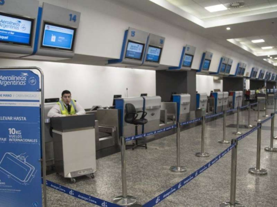 Los pilotos y Aerolíneas Argentinas llegaron a un acuerdo y garantizaron los vuelos hasta fin de año