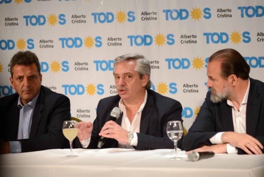 Alberto Fernández: ”Espero que Macri no se enoje y no libere el dólar como permitió la última vez”