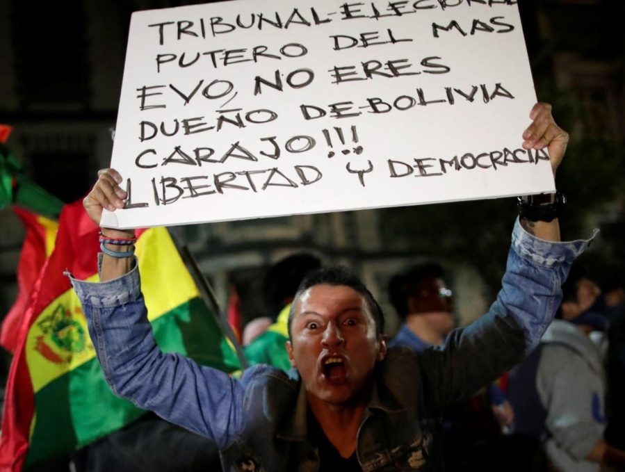 Tensión en Bolivia: la oposición denunció fraude electoral y hubo protestas en todo el país