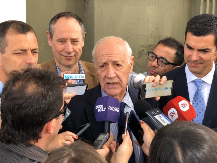 Lavagna: ”La Plata es una ciudad hermosa, pero de un país que no crece nadie se salva”