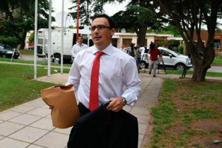 En Brandsen marchan para impedir que trasladen al fiscal Mariano Sibuet a La Plata