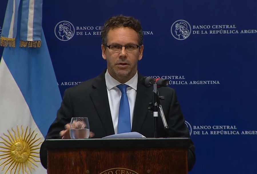 El nuevo cepo no afectará al turismo en el exterior y las importaciones