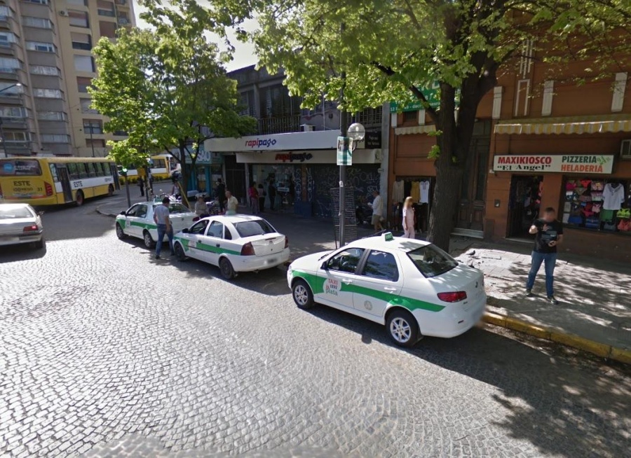 Taxistas de La Plata podrán ”canjear” algunas infracciones por tareas comunitarias