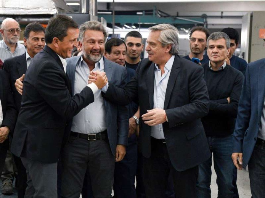 Fernández: ”Los argentinos están cansados de levantarse cada mañana para ver cuál es la tasa”