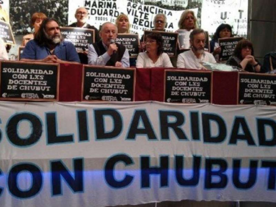 Ctera convocó a un paro docente mañana en todo el país por los incidentes en Chubut