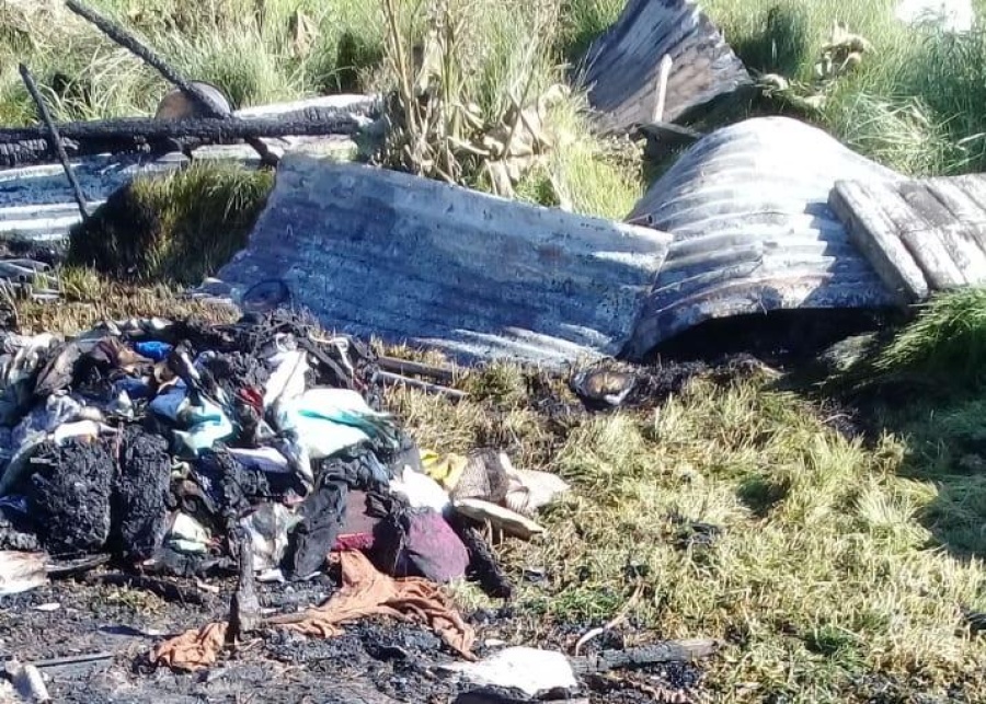 Familia de Berisso perdió todo tras un incendio, pero afortunadamente no había nadie en la casa