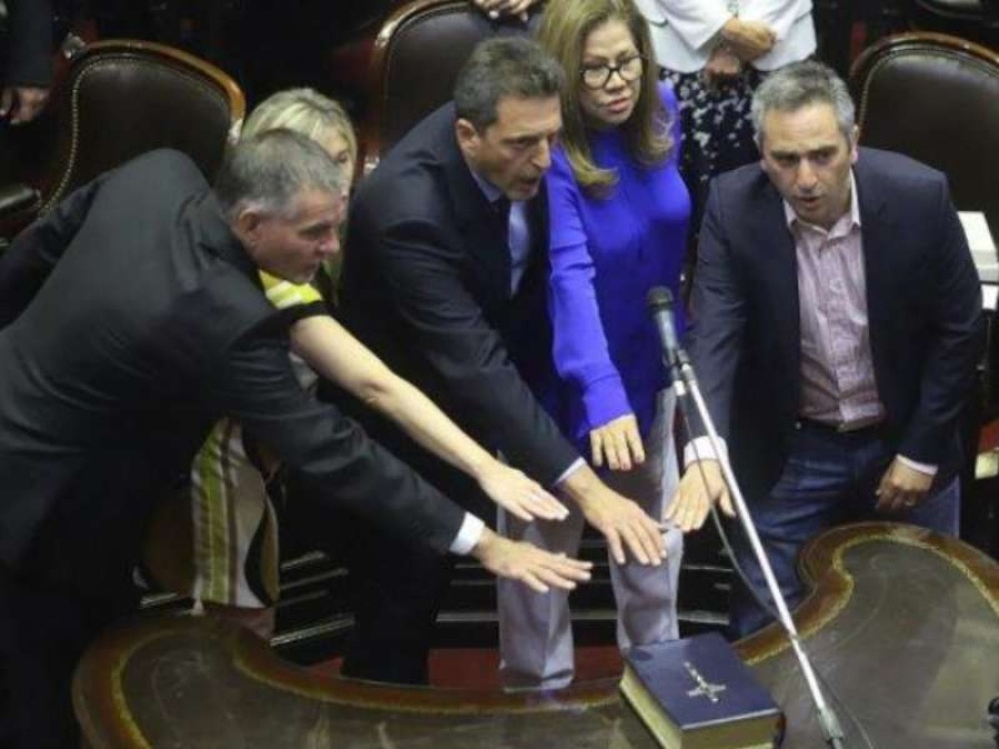 Juraron los 130 diputados electos en octubre